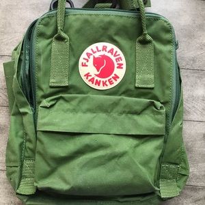 Fjallraven Kanken Mini Back Pack